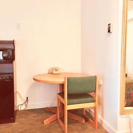 North Country American Inn Kalkaska Ngoại thất bức ảnh