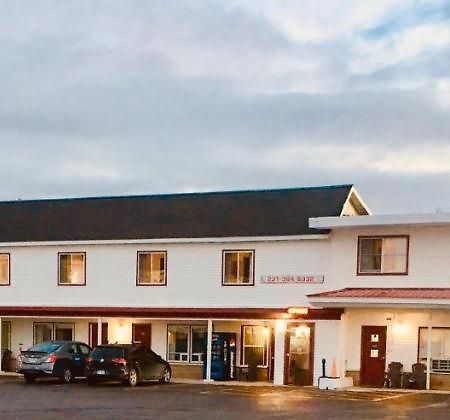 North Country American Inn Kalkaska Ngoại thất bức ảnh
