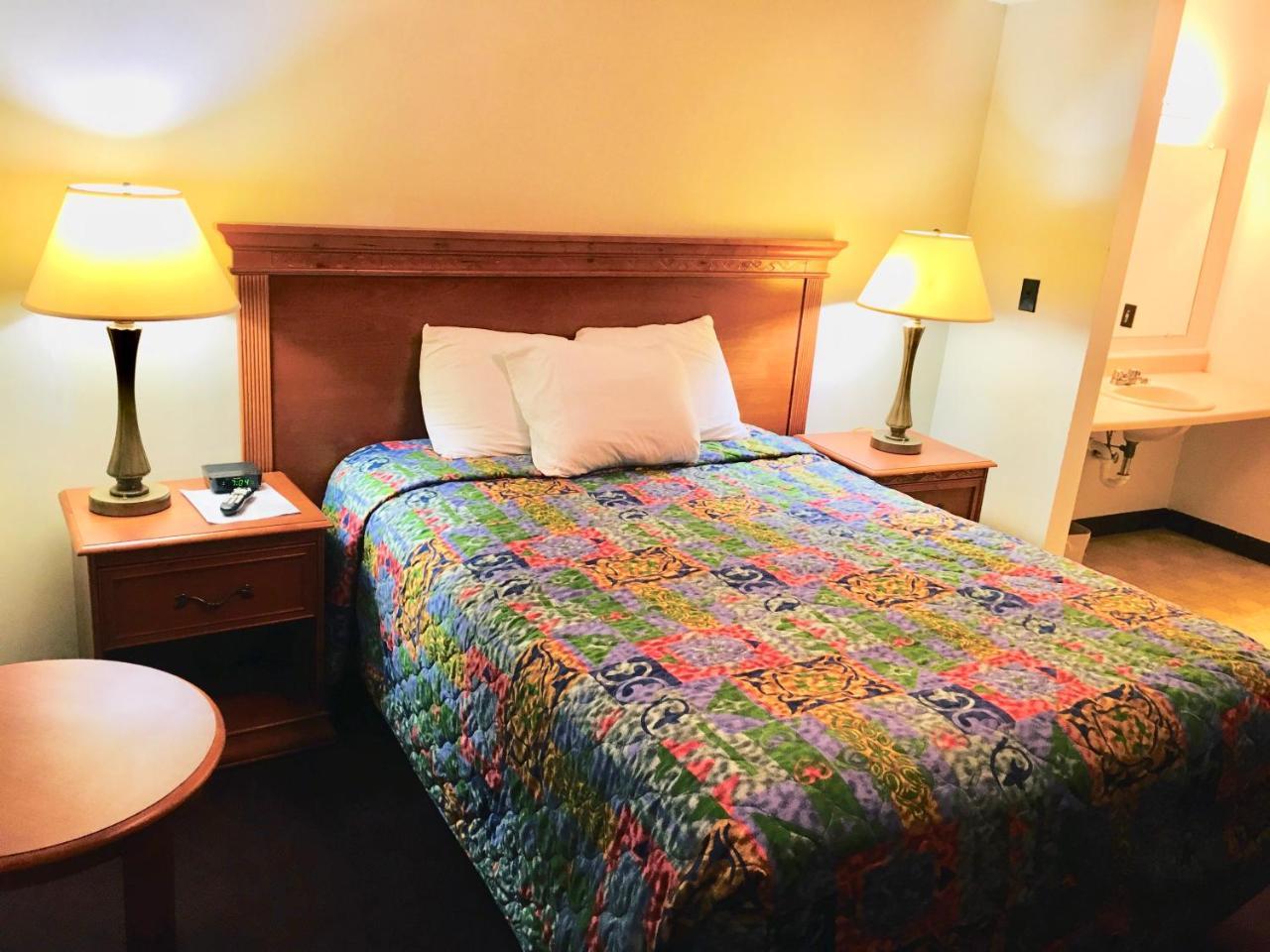 North Country American Inn Kalkaska Ngoại thất bức ảnh